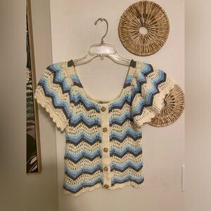 Selling because don’t have office job anymore

Sweater texture shirt